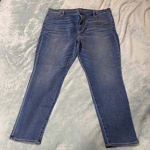 American Eagle high waisted jeans